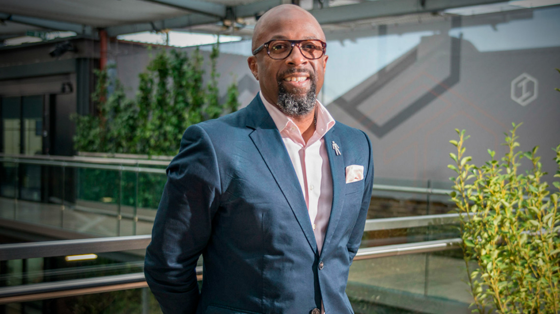 Tunji Akintokun Tunji Akintokun
